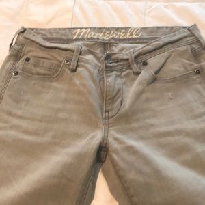 Madewell straight leg distressed jeans size 27x34.